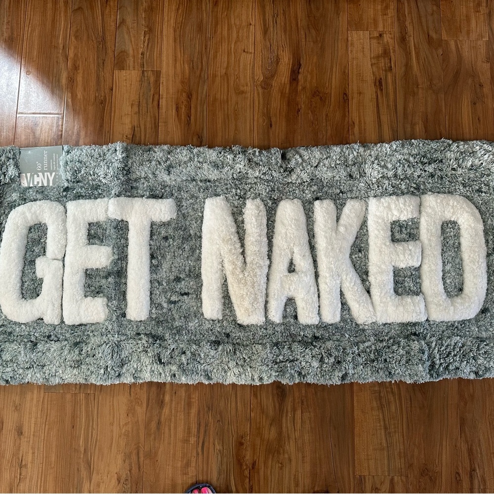 VCNY Home Bath Rug Runner - Get Naked